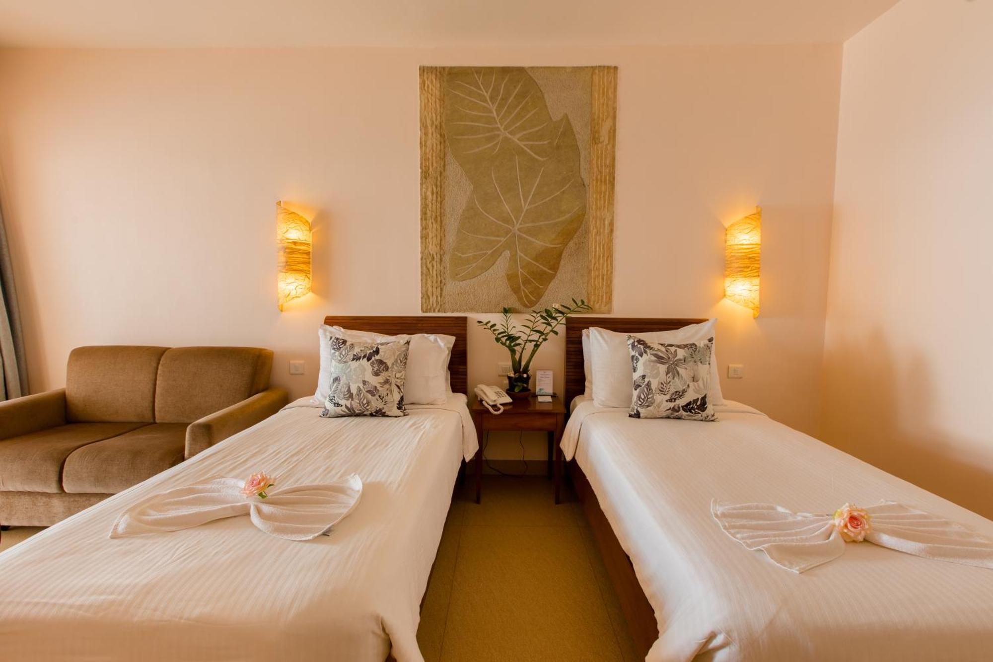 Prainha Resort By The Sea Panaji Ngoại thất bức ảnh